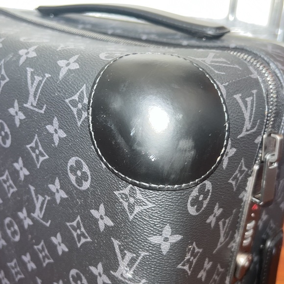 SOLD - AUTHENTIC LOUIS VUITTON
Horizon 55 travel bag - Picture 14 of 15